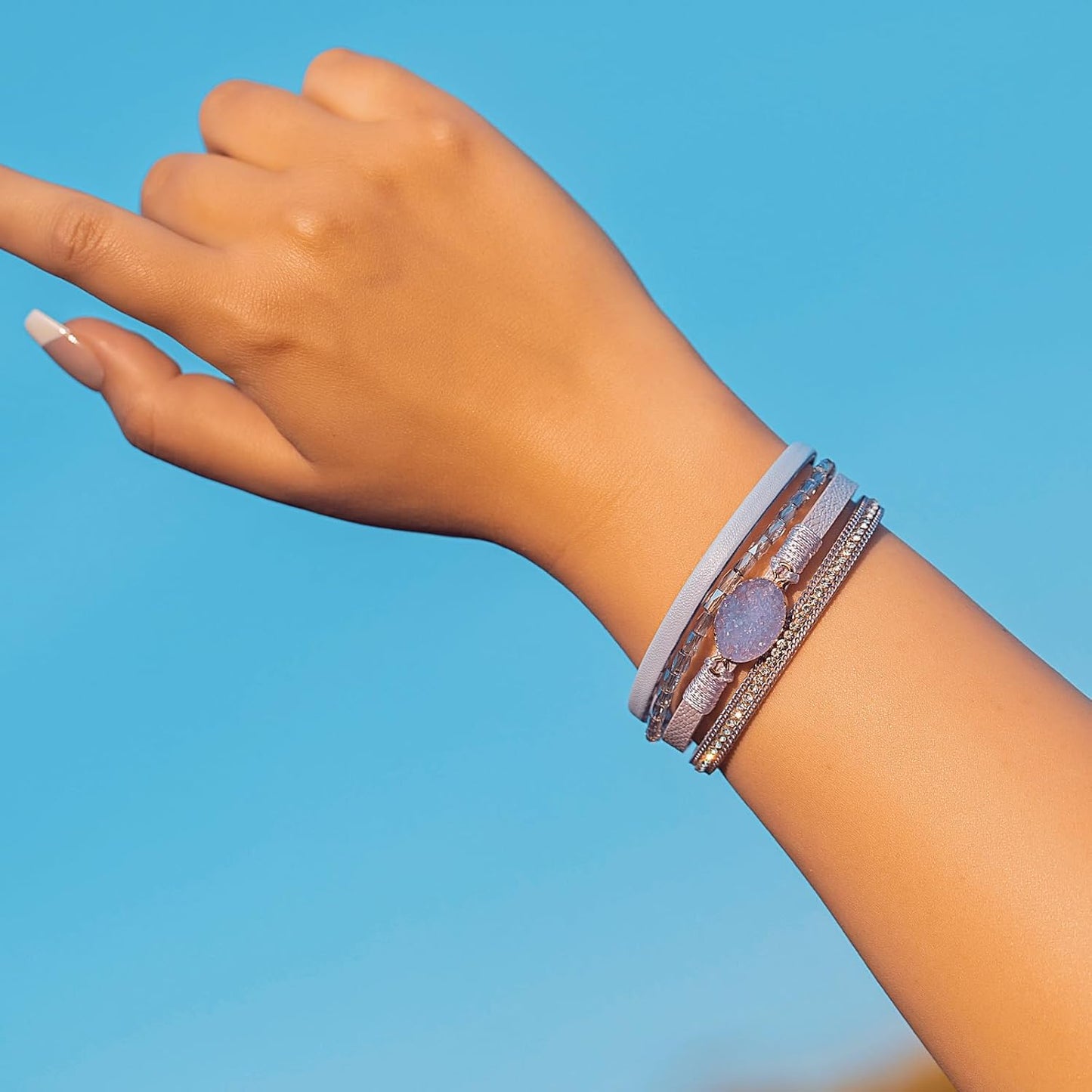 Leather Wrap Bracelet Boho Cuff Bangle Bracelets Crystal Bead Bracelet with Magnetic Clasp Jewelry Gifts for Women