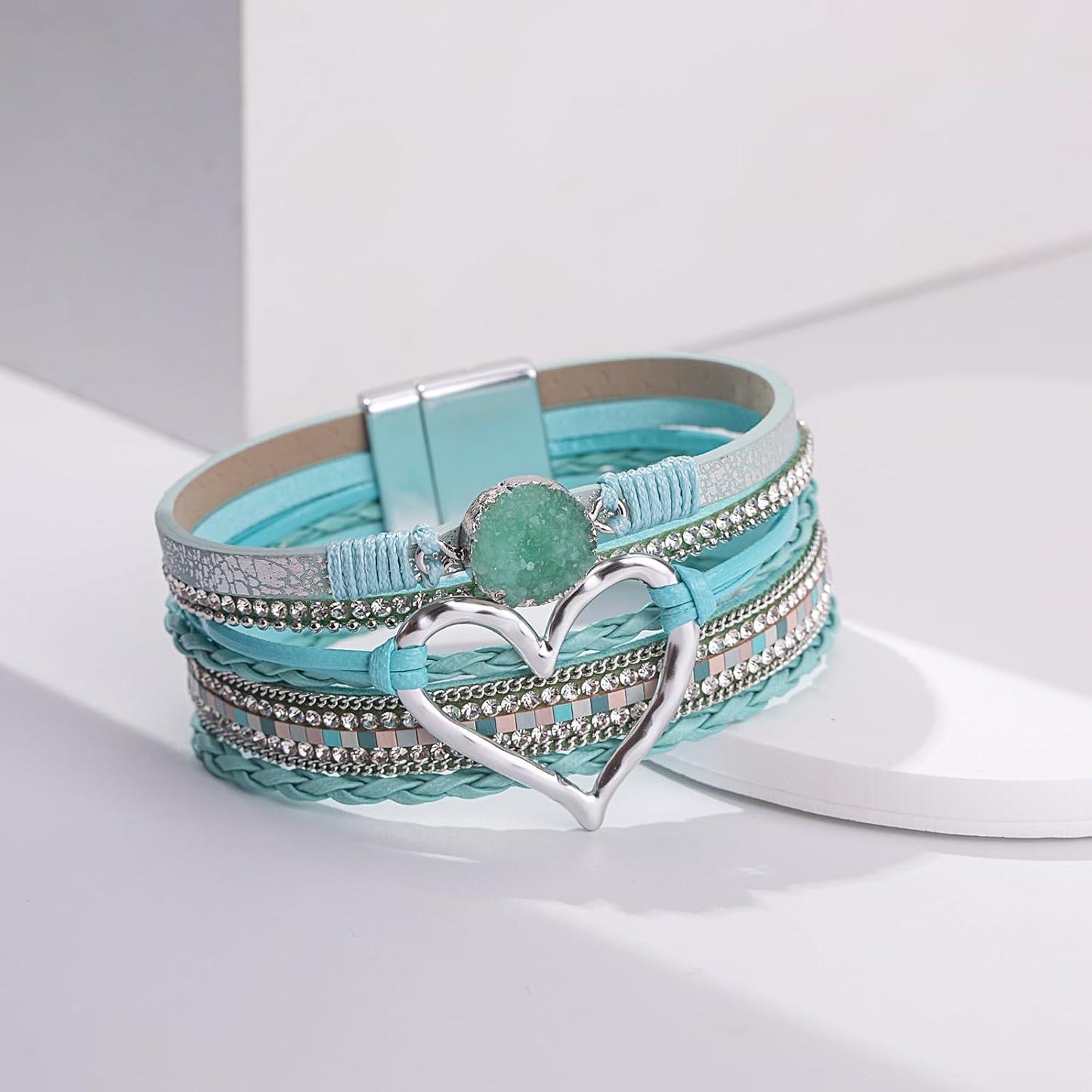 Heart Leather Wrap Bracelets Stackable Boho Cuff Bangles Trendy Resin Stone Rhinestone Bracelets with Magnetic Clasp for Women Mother Gift Jewelry